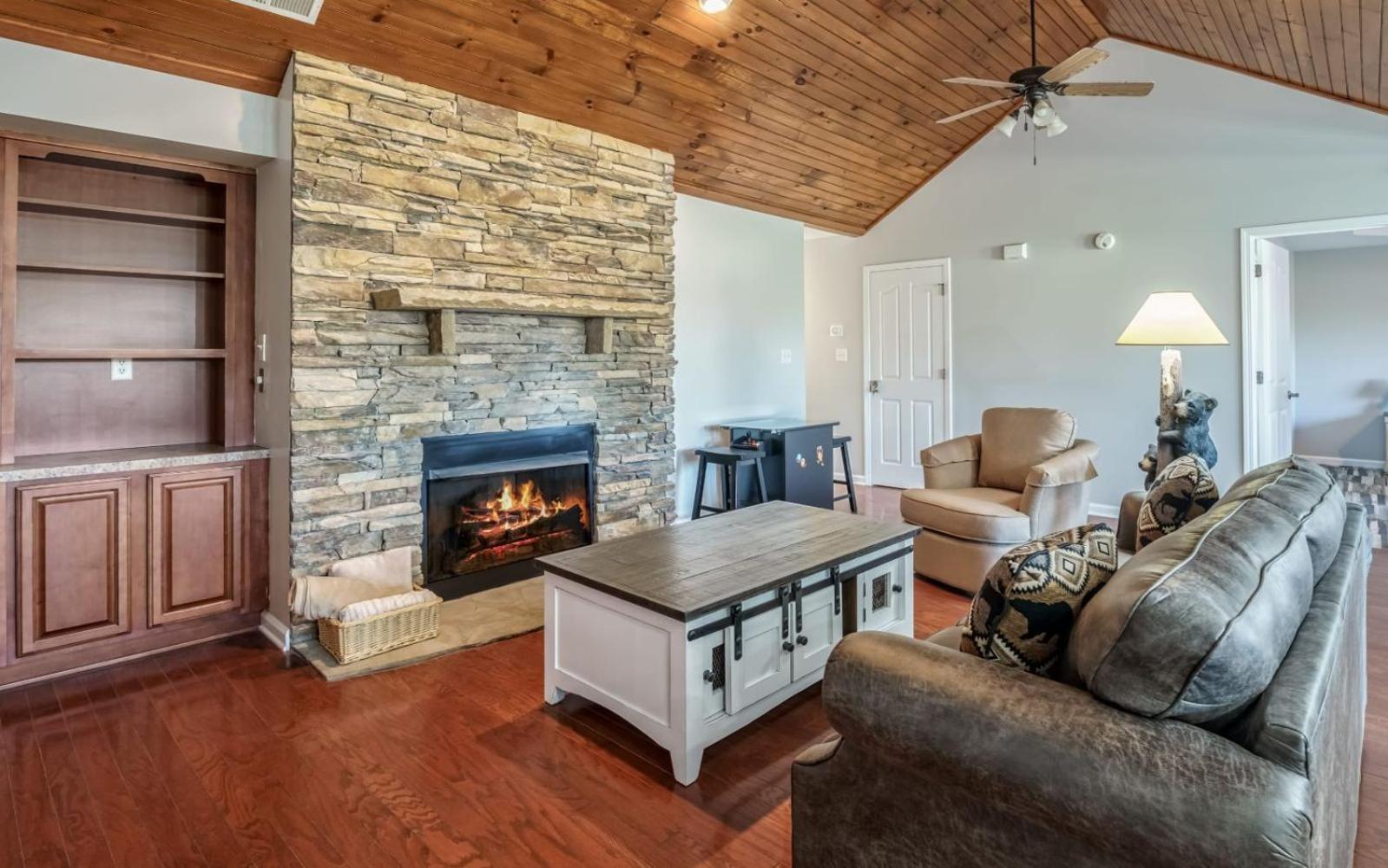 Sweet Pea Cottage Updated Furnishings Arcade Game Hoa Community Outdoor Pool Pigeon Forge Exterior photo